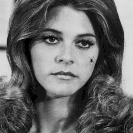  Lindsay Wagner