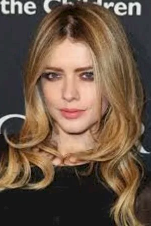  Alexandra Dinu photo