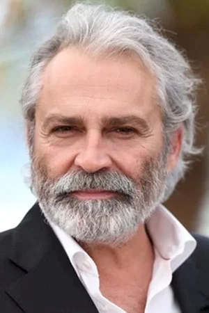 Haluk Bilginer photo