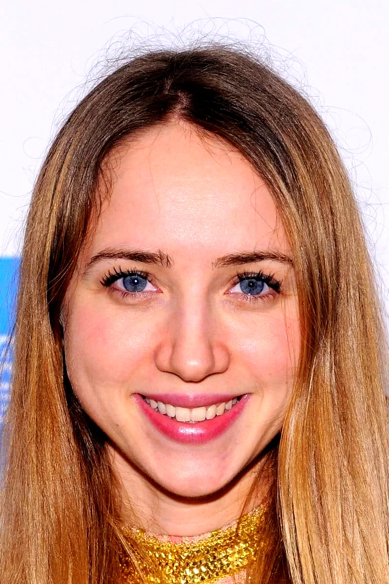 Zoe Kazan