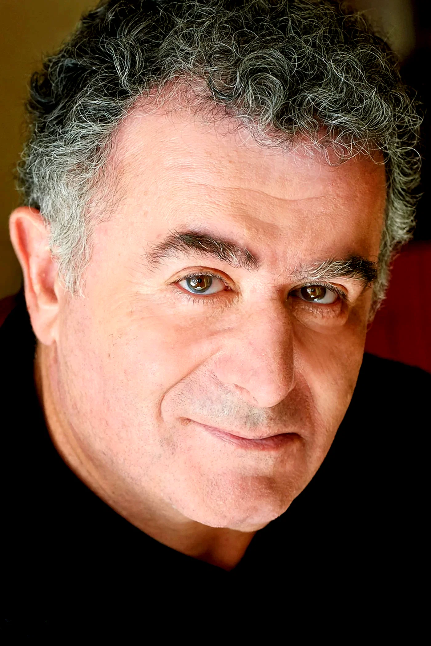 Saul  Rubinek