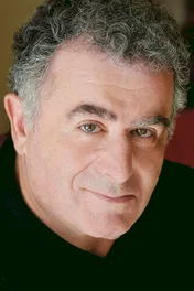 Saul  Rubinek