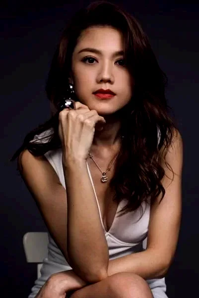  Chrissie Chau