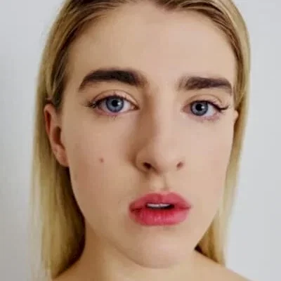  Ava Connolly