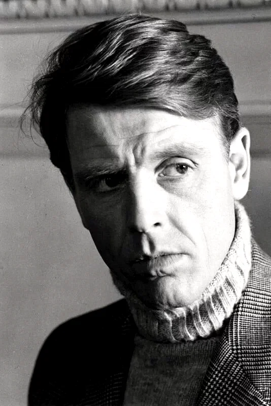 Edward Fox