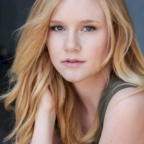 Photo star : Madisen Beaty