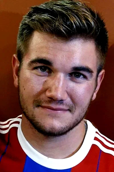  Alek Skarlatos