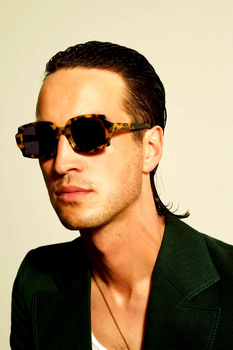  Marlon Williams