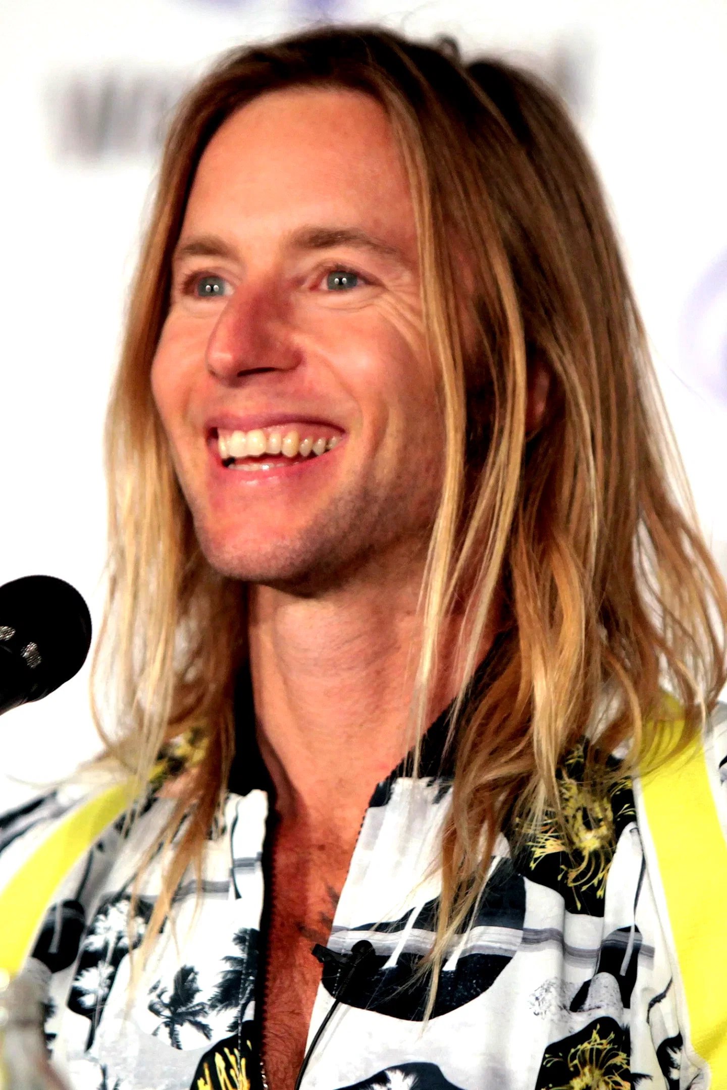 Greg Cipes