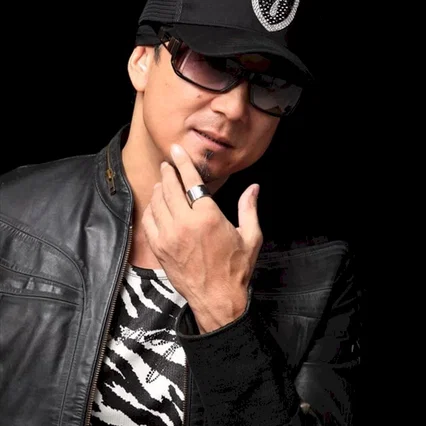  Takaya Kuroda