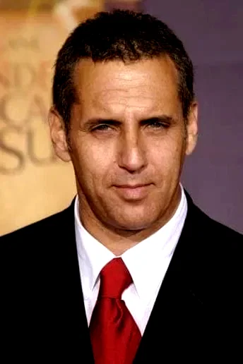 Vincent Riotta