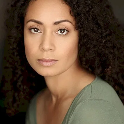  Nicole Anthony