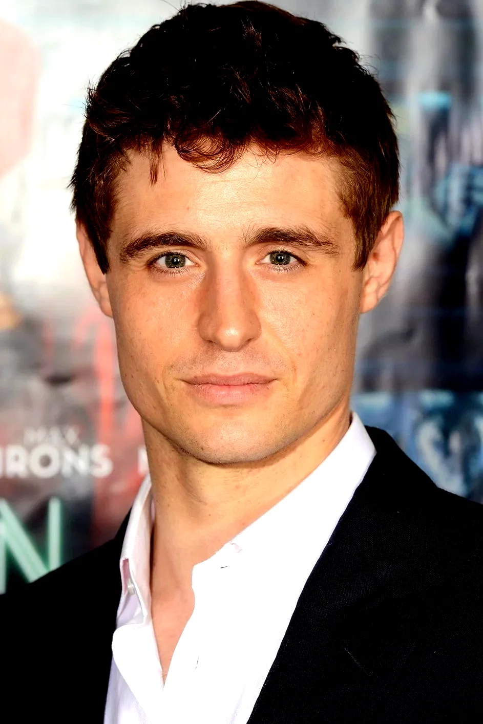 Max Irons