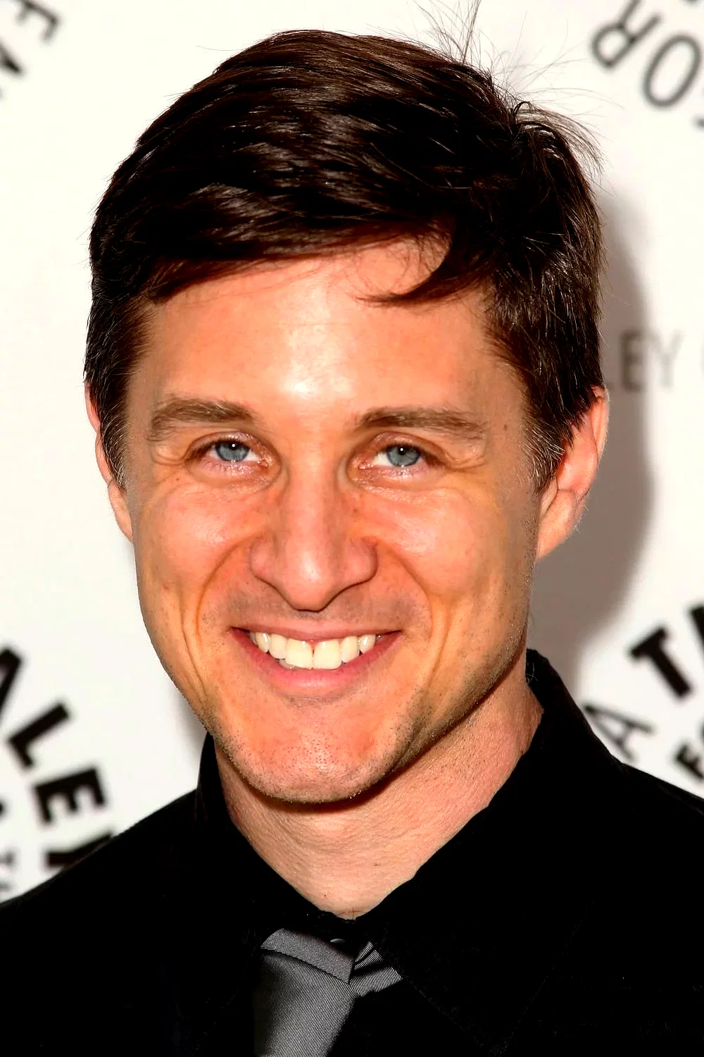 Yuri  Lowenthal