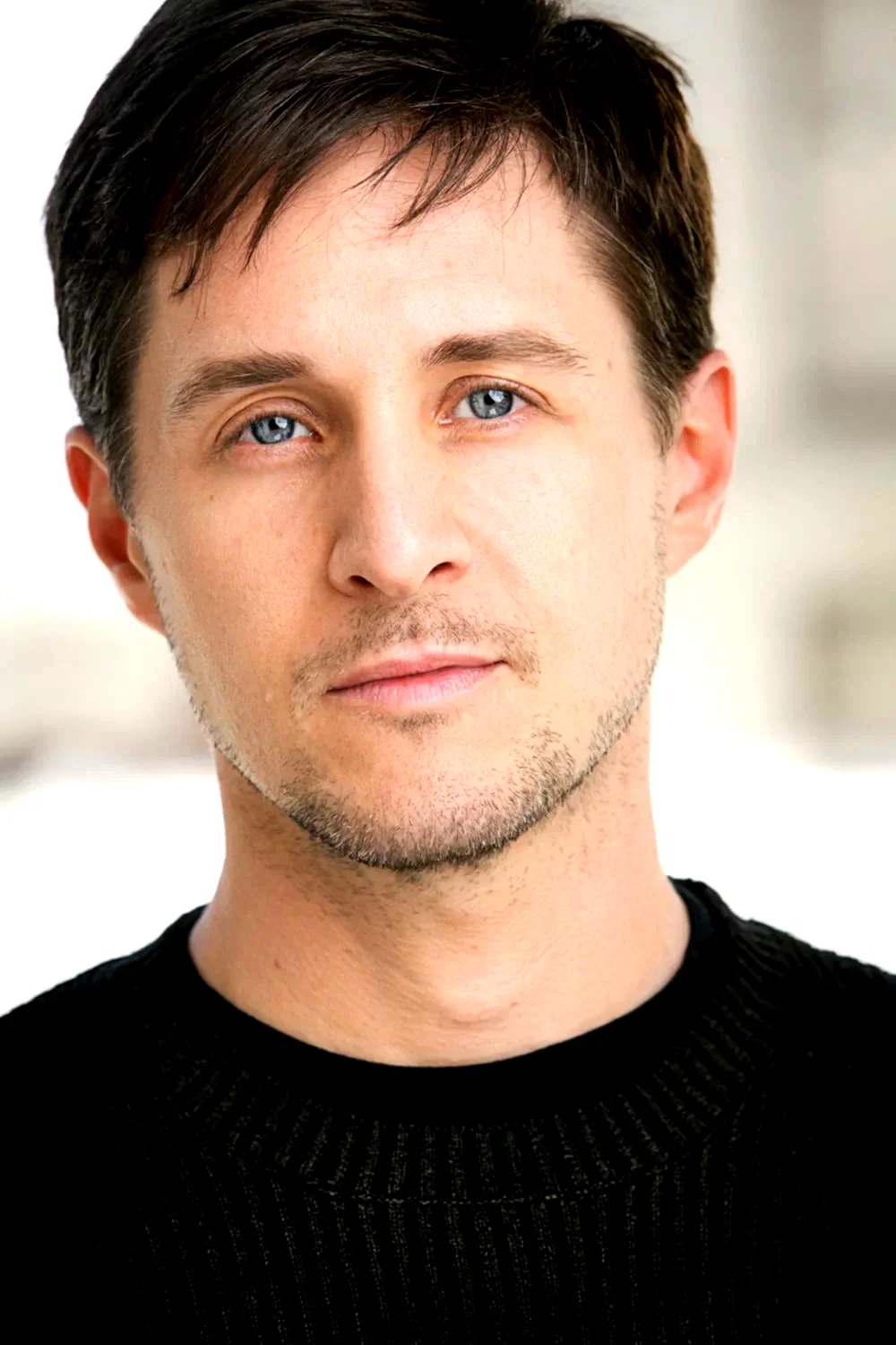 Yuri  Lowenthal