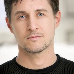 Photo star : Yuri  Lowenthal