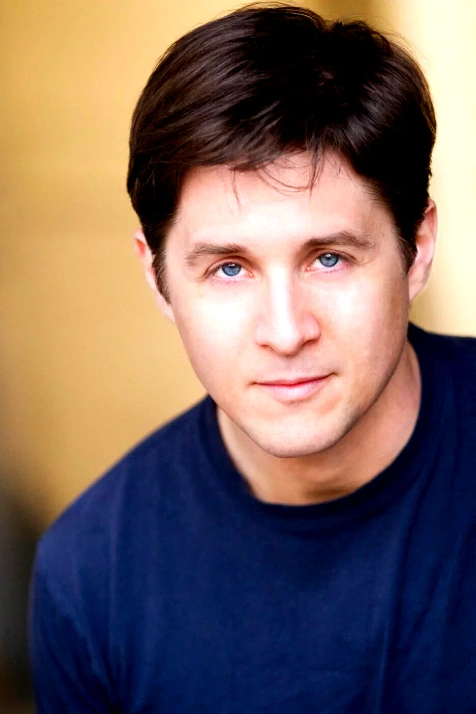 Yuri  Lowenthal