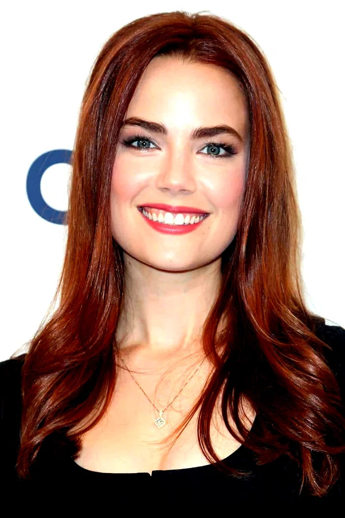  Rebecca Rittenhouse