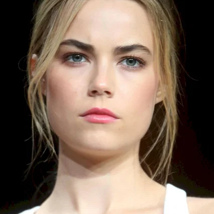  Rebecca Rittenhouse