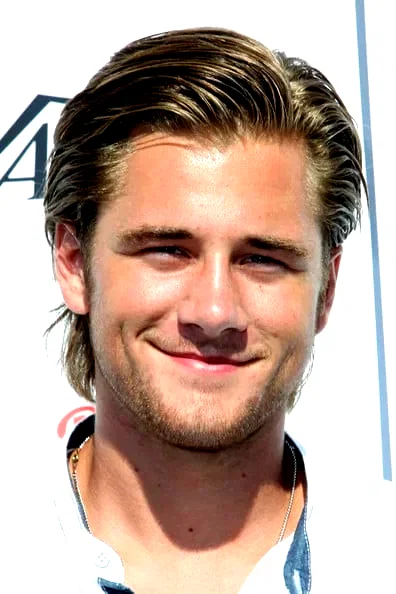 Luke Benward