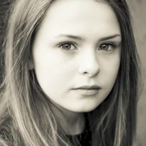 Photo star :  Sydney Wade