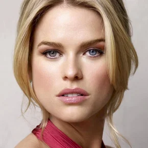 Photo star : Alice Eve