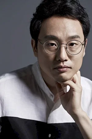  Jung Young-ki photo