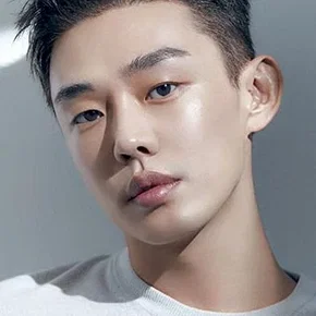 Photo star :  Yoo Ah-in