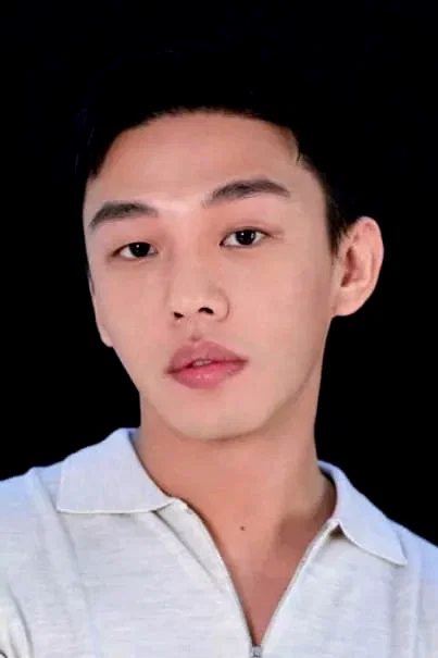  Yoo Ah-in