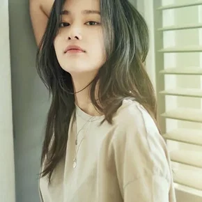 Photo star :  Jeon Jong-seo