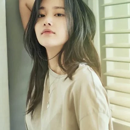  Jeon Jong-seo