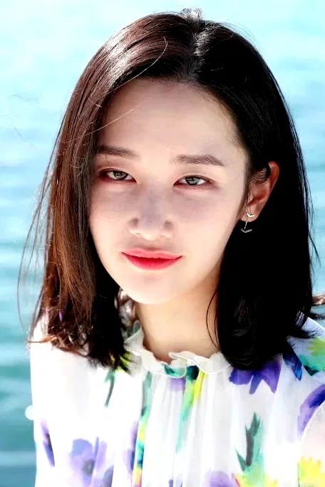  Jeon Jong-seo
