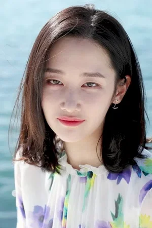  Jeon Jong-seo