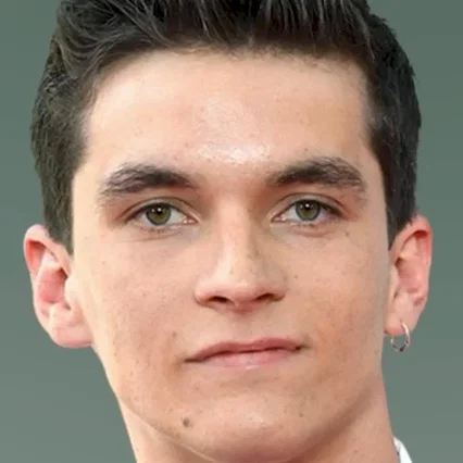 Fionn Whitehead