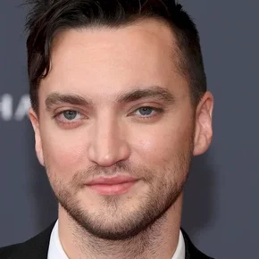 Photo star : Richard Harmon