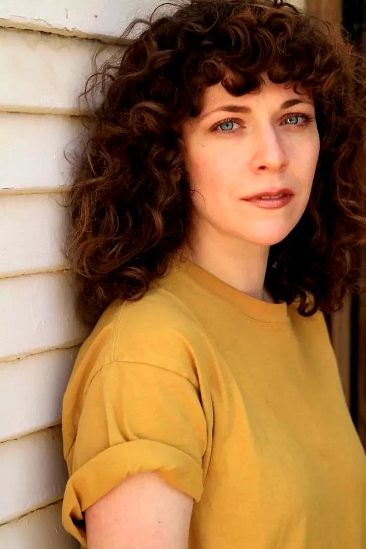  Jen Tullock