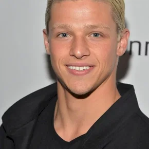 Photo star : Spencer Lofranco