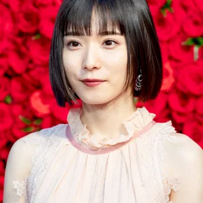 Photo star :  Mayu Matsuoka