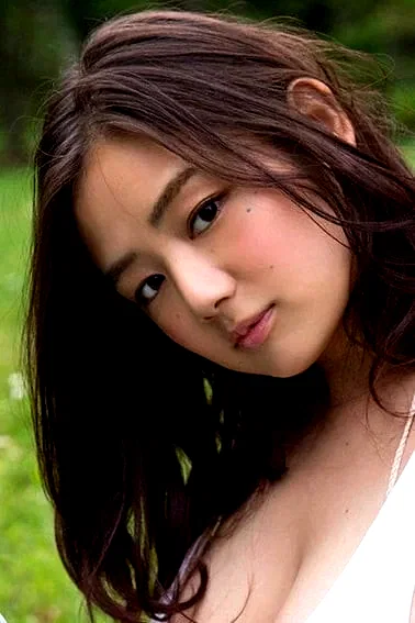  Moemi Katayama
