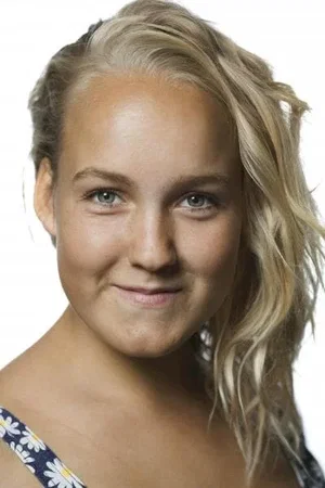  Jessica Dinnage photo