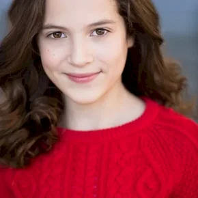 Photo star :  Eliza Pryor