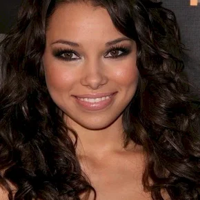 Photo star : Jessica Parker Kennedy