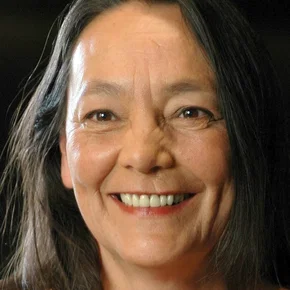 Photo star :  Tantoo Cardinal