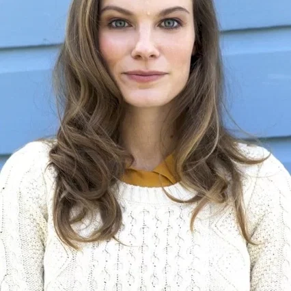  Lindsay Burdge