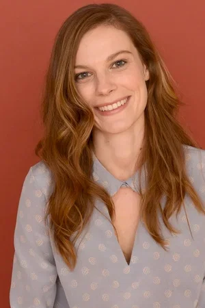 Lindsay Burdge