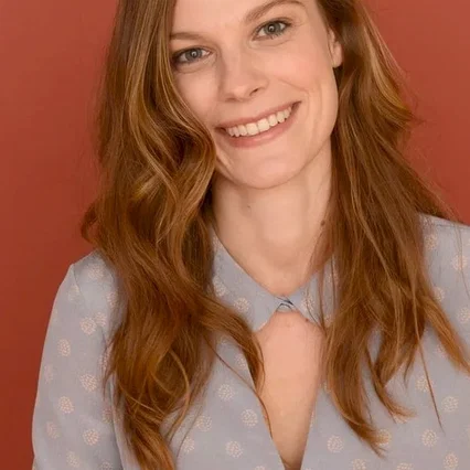  Lindsay Burdge