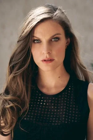  Lindsay Burdge