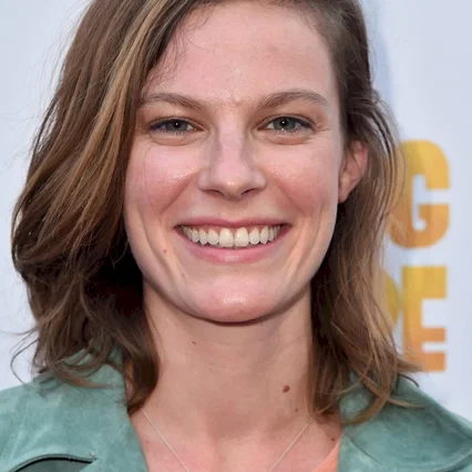  Lindsay Burdge