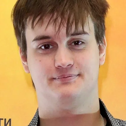  Alexandr Domogarov Jr.