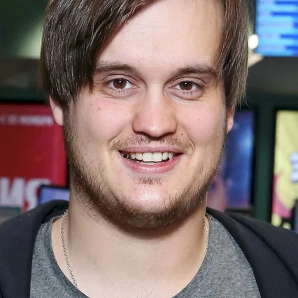  Alexandr Domogarov Jr.